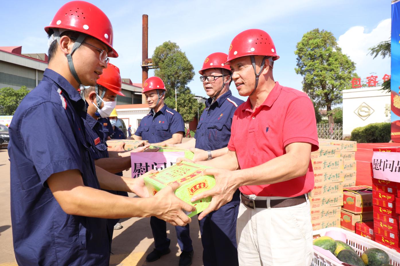 暖心！柳州市總工會、柳鋼集團工會送來陣陣清涼